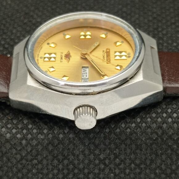 Vintage 1983 Citizen Automatic Womans Silver Watch W/daydate & Gold accents main image 6